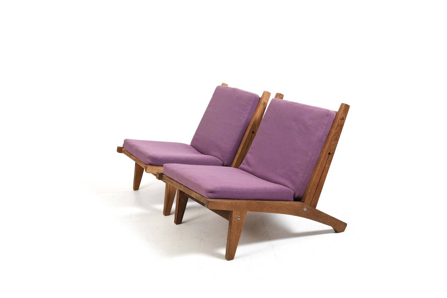 Pair of GE-375 Easychairs in Oak by Hans J. Wegner