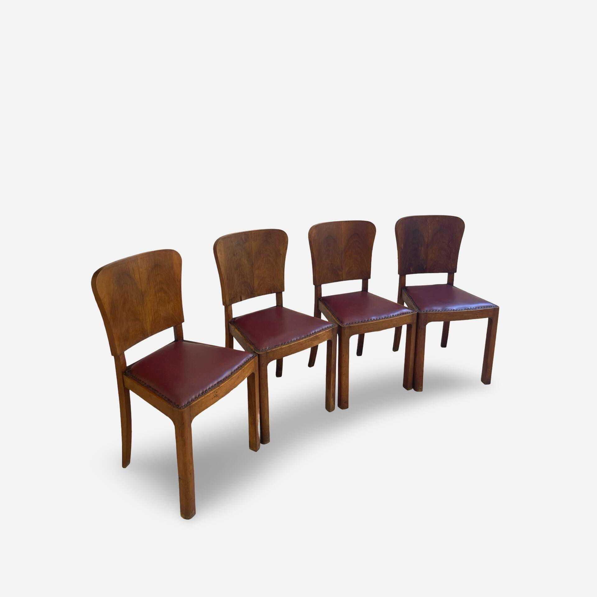 Set of 4 Art Deco dining chairs in walnut, Italy, 1930s-1940s.