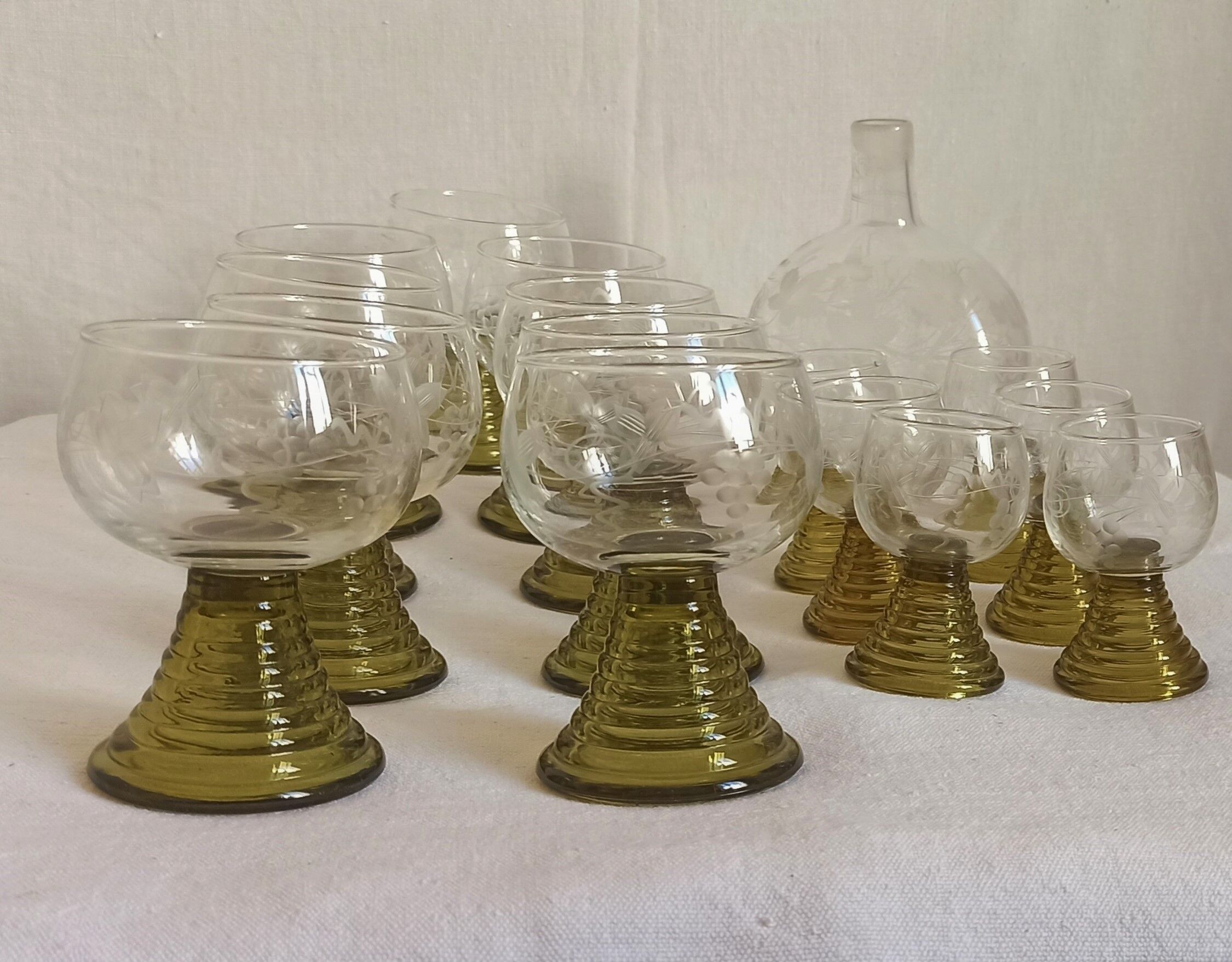 Wine service and liqueur Alsace 30 Glasses - carafe