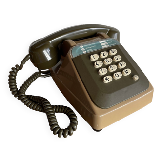 Socotel phone with keys from the 80s