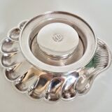 Silver scallop shell butter dish