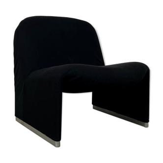 Armchair in black fabric