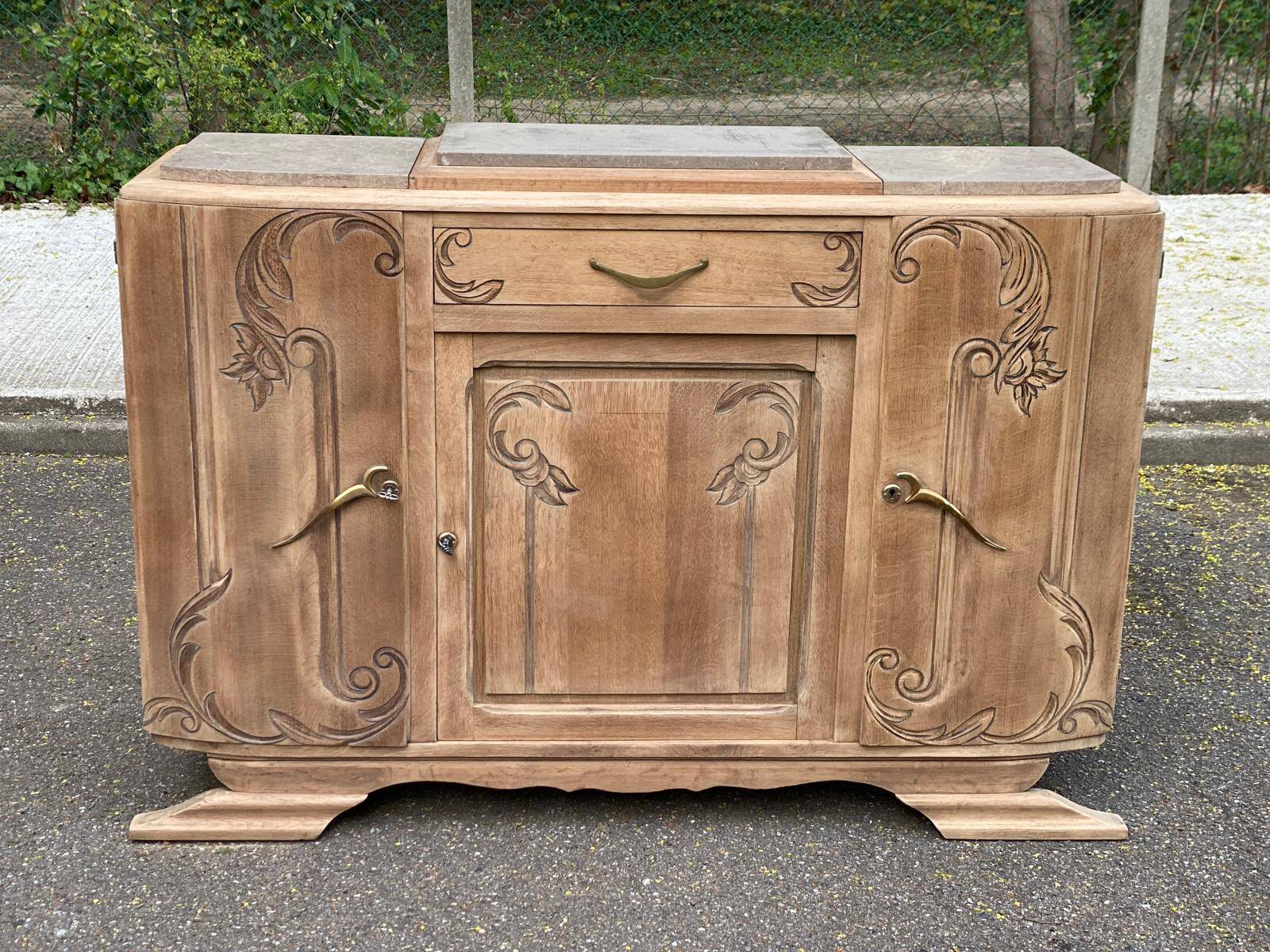 Buffet parisien art déco vintage rénové en bois massif et marbre gris 150cm