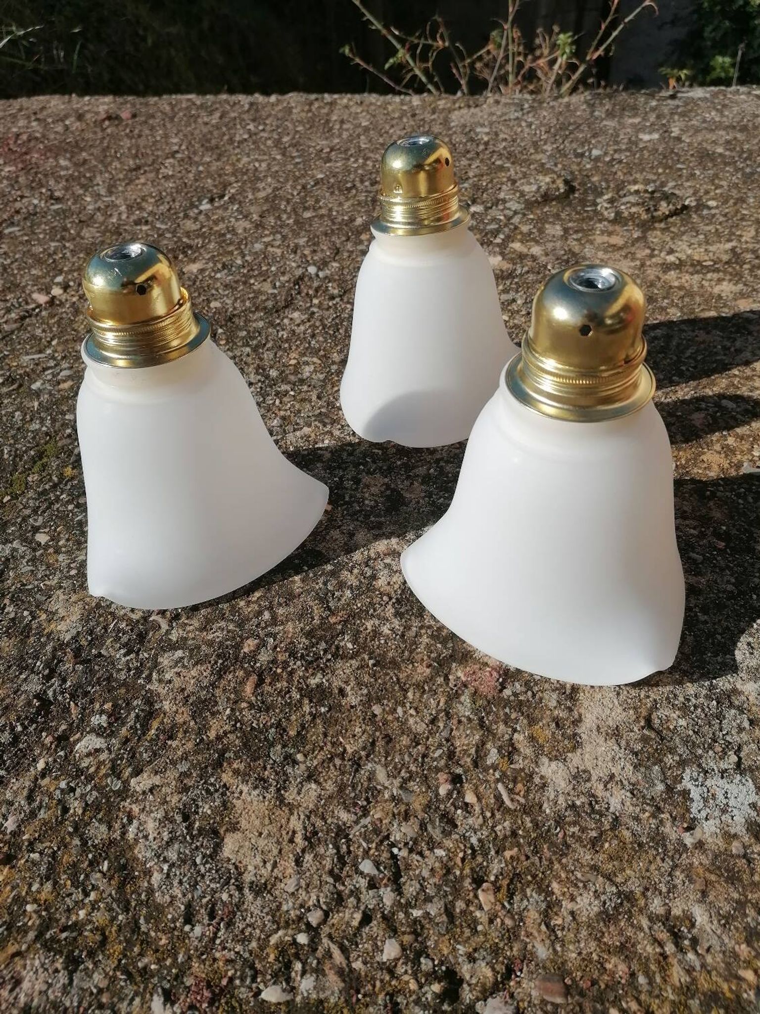 Lot de 3 tulipes baladeuses suspensions vintage en verre