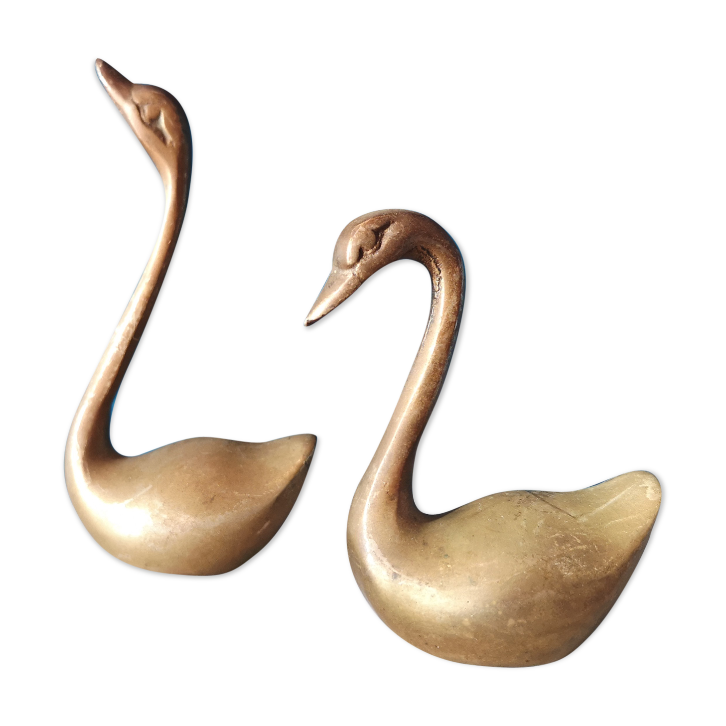 Couple of brass swans