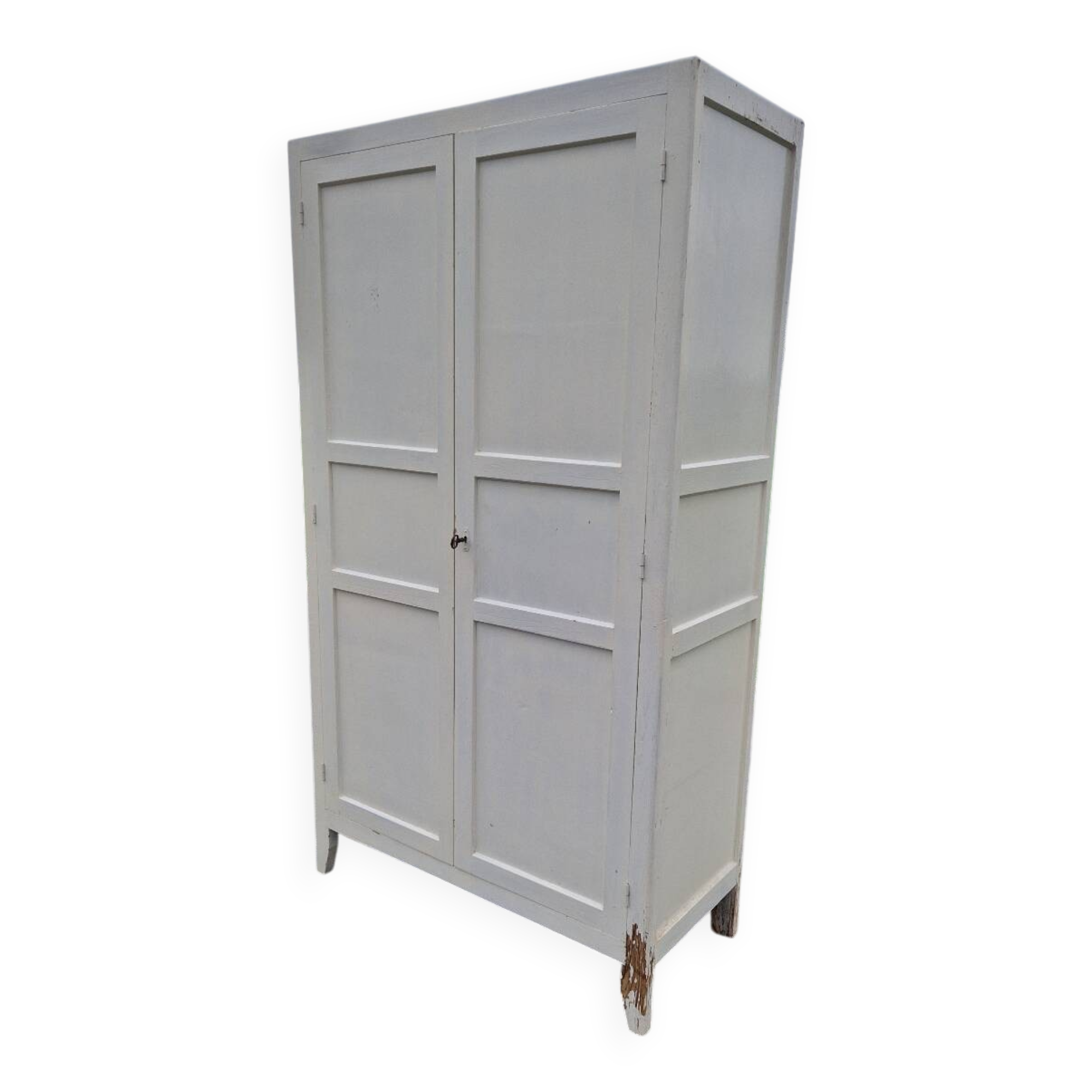 Vintage Parisian wardrobe