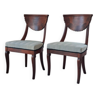 Pair of mahogany gondola chairs – Empire style – 20th century, restored