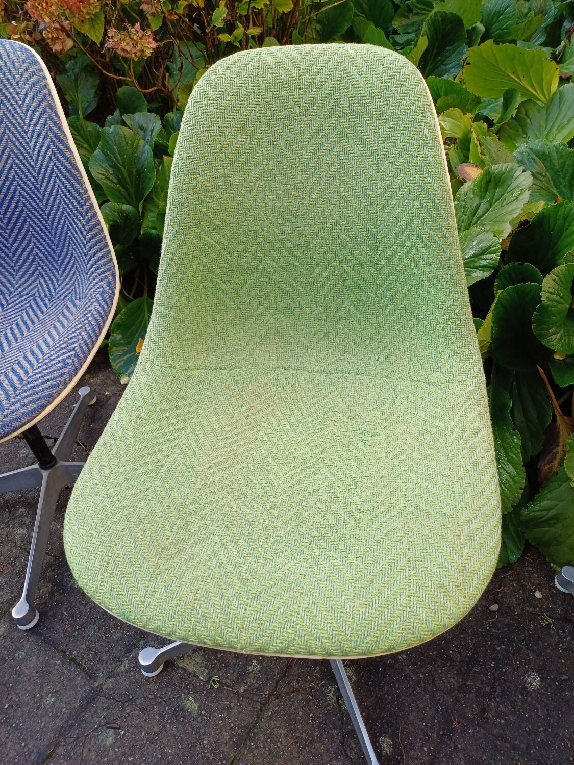 Série de 4 chaises de Eames éditionHerman Miller