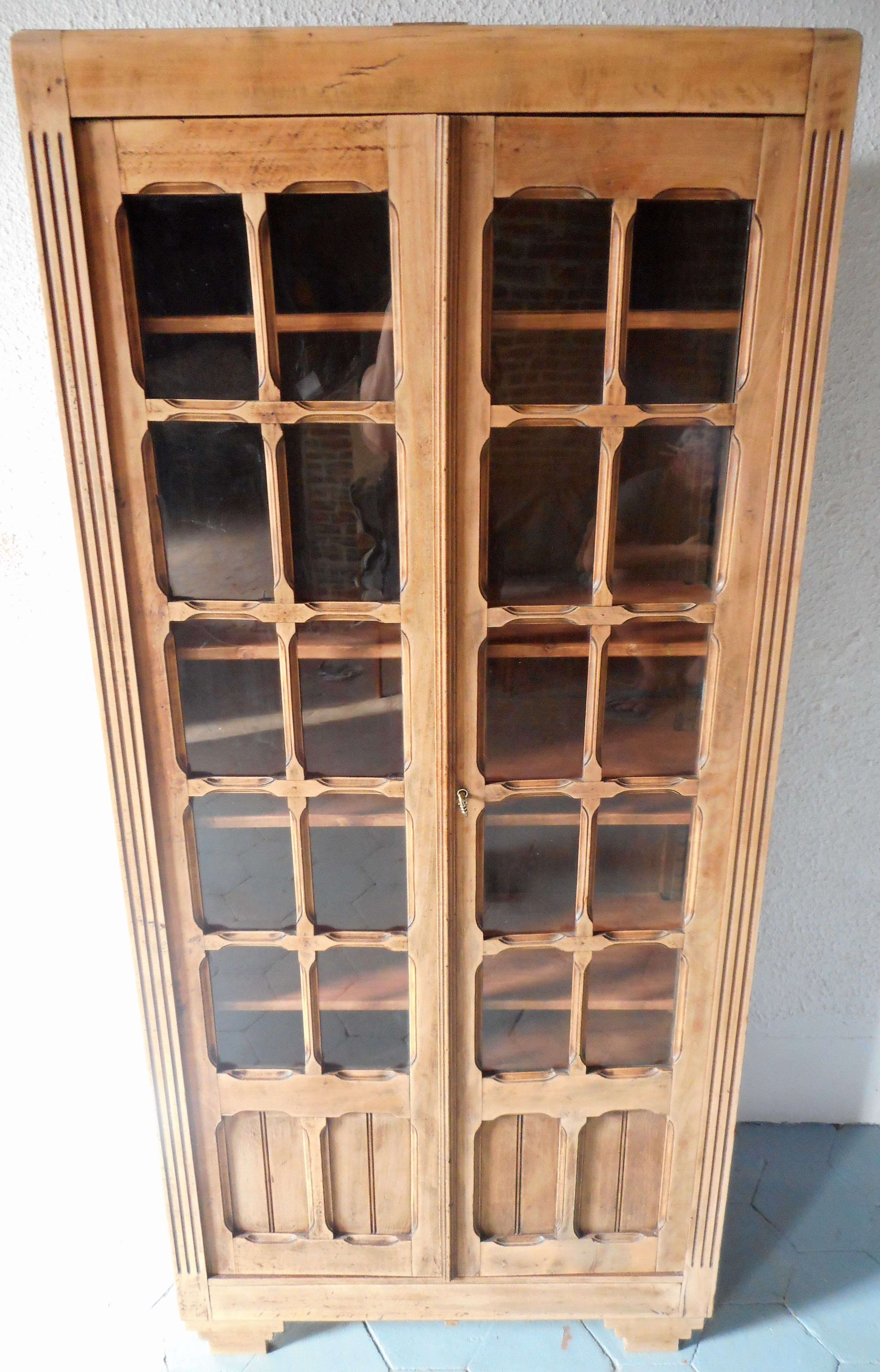 Glass cabinet in paris