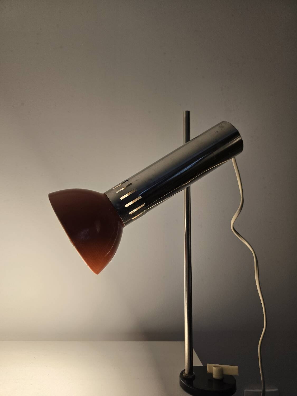 Lampe de bureau chromée Space Age, années 70