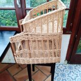 Bakery wicker basket
