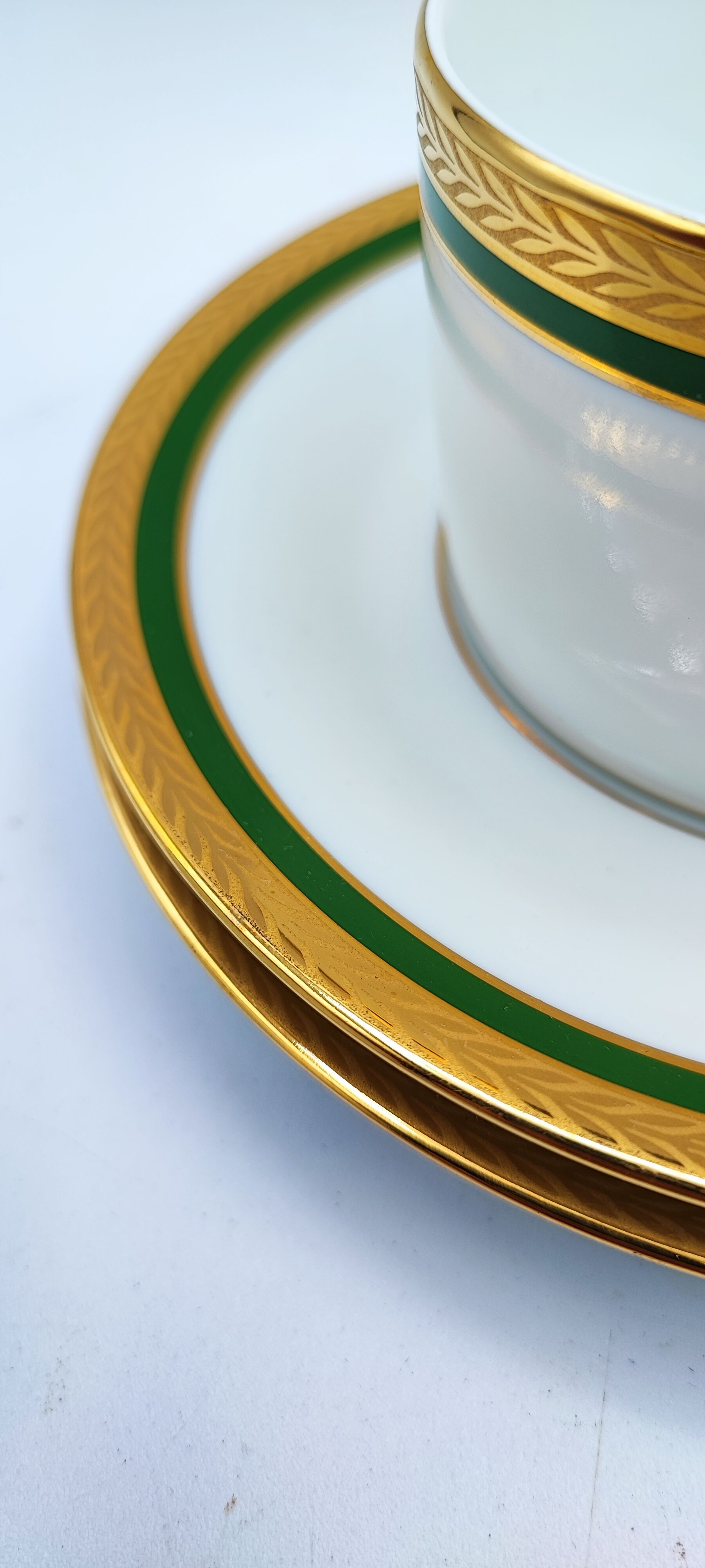 Duo cups Limoges bordered green gilded with fine gold