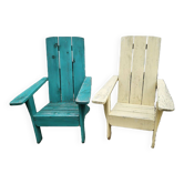 Paire d'anciens fauteuils de jardin en bois peint