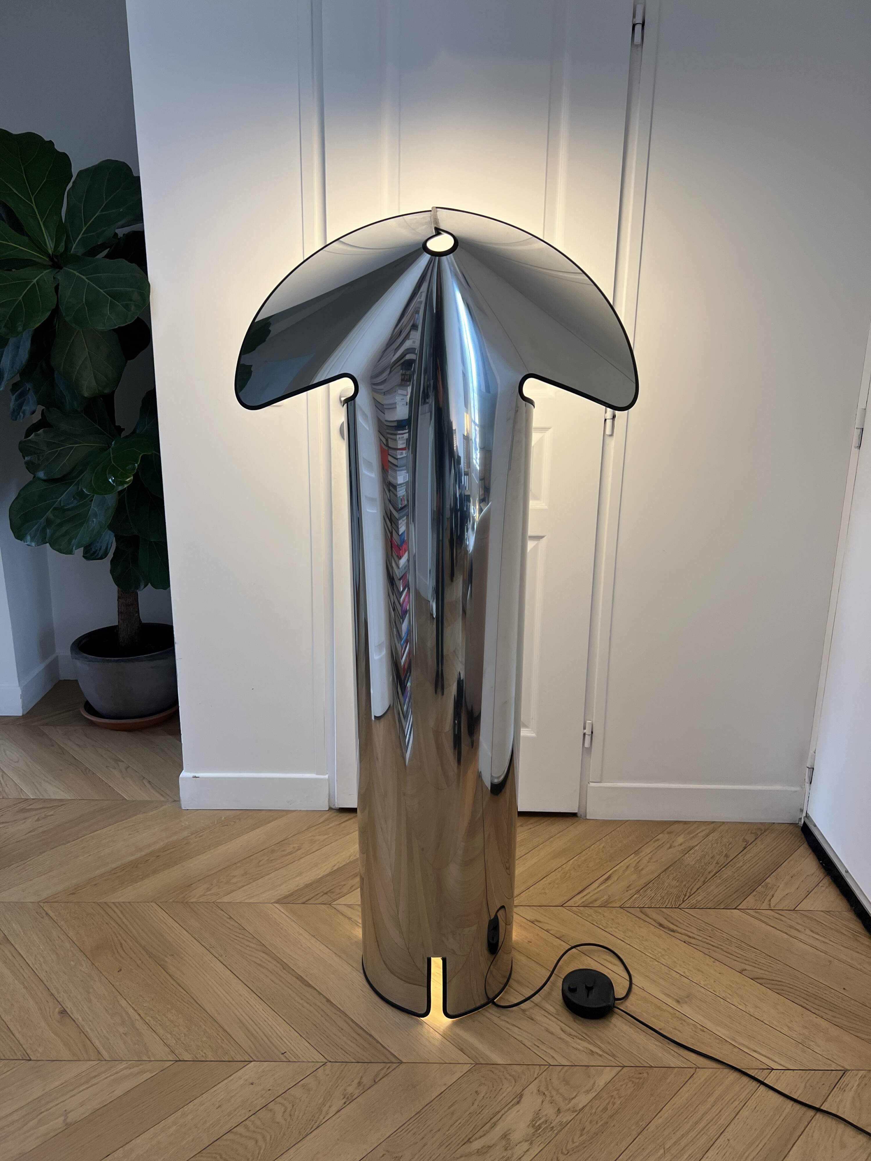 Chiara floor lamp by Mario Bellini