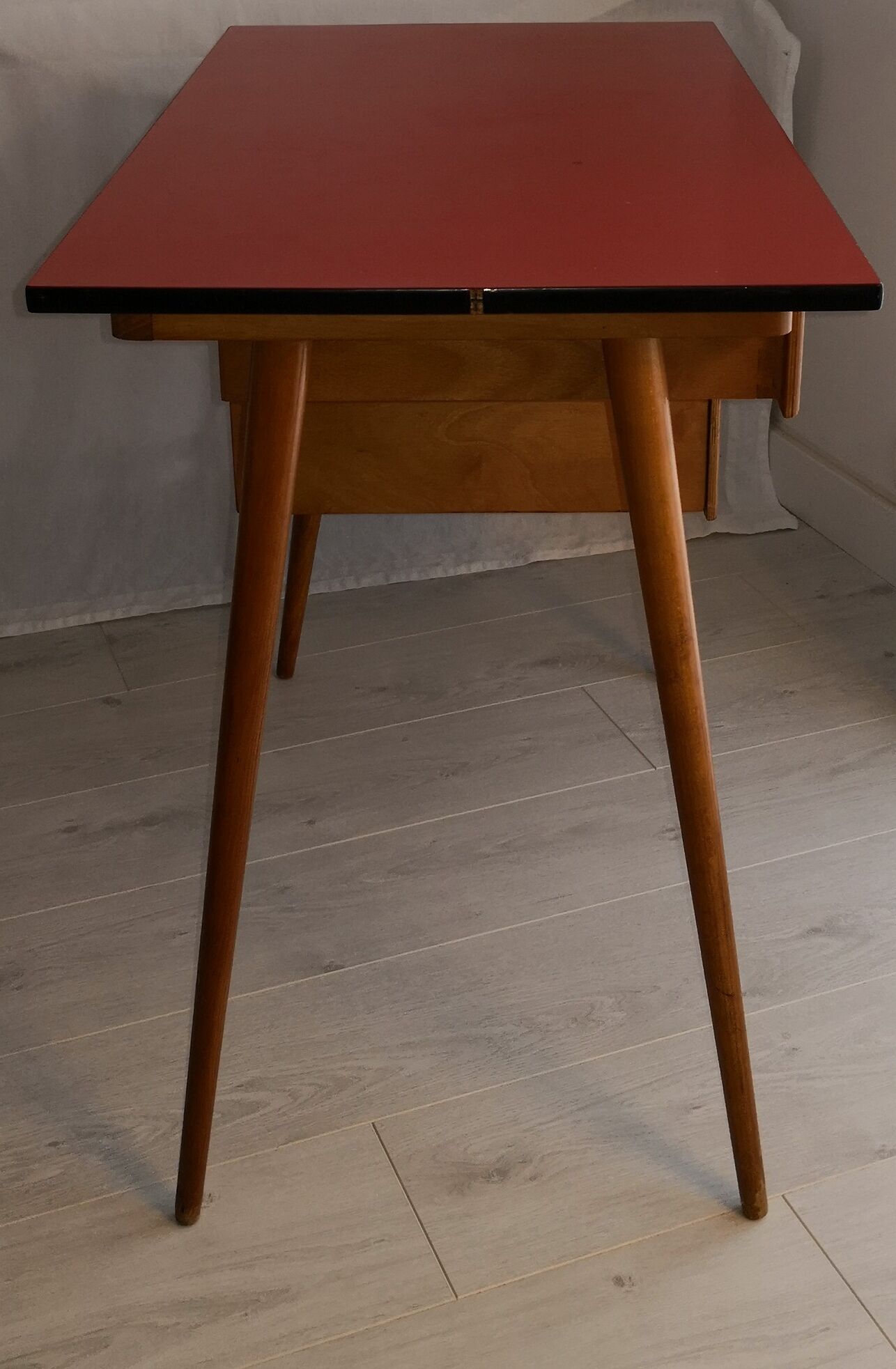 Baumann desk