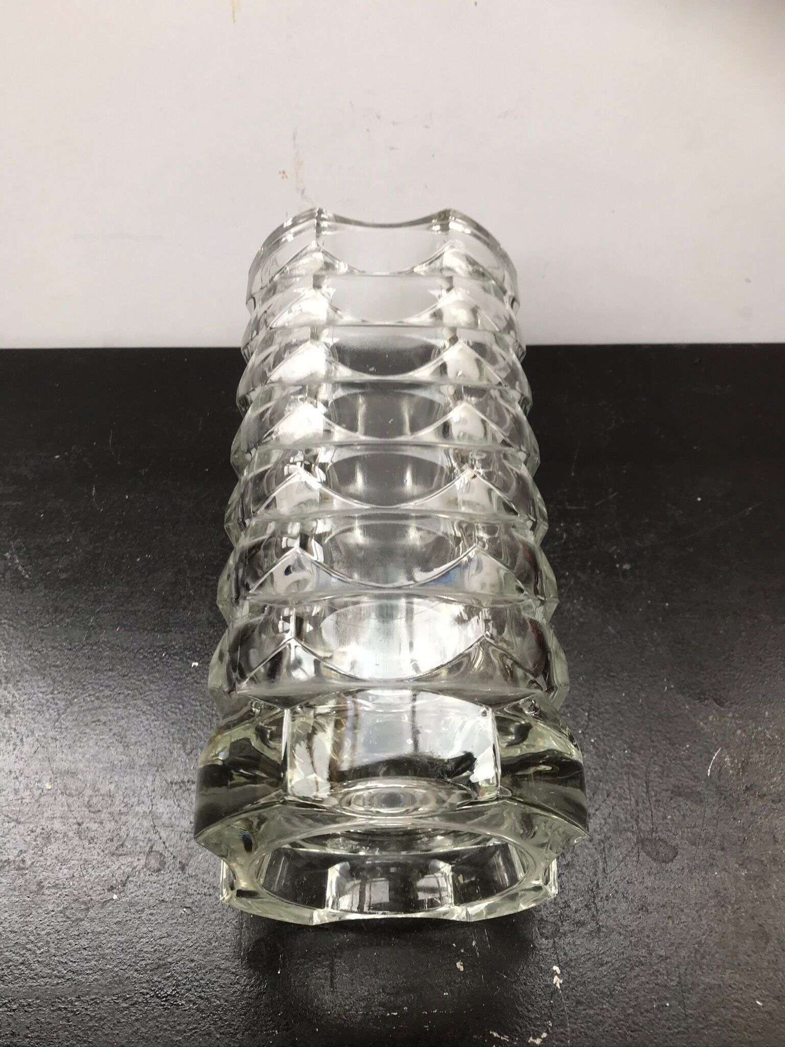 Old vase glass moulded grand vintage model