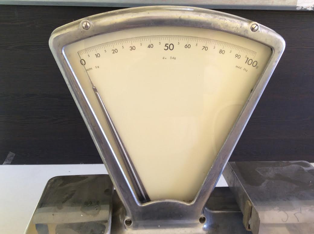 Testut balance in chromed steel