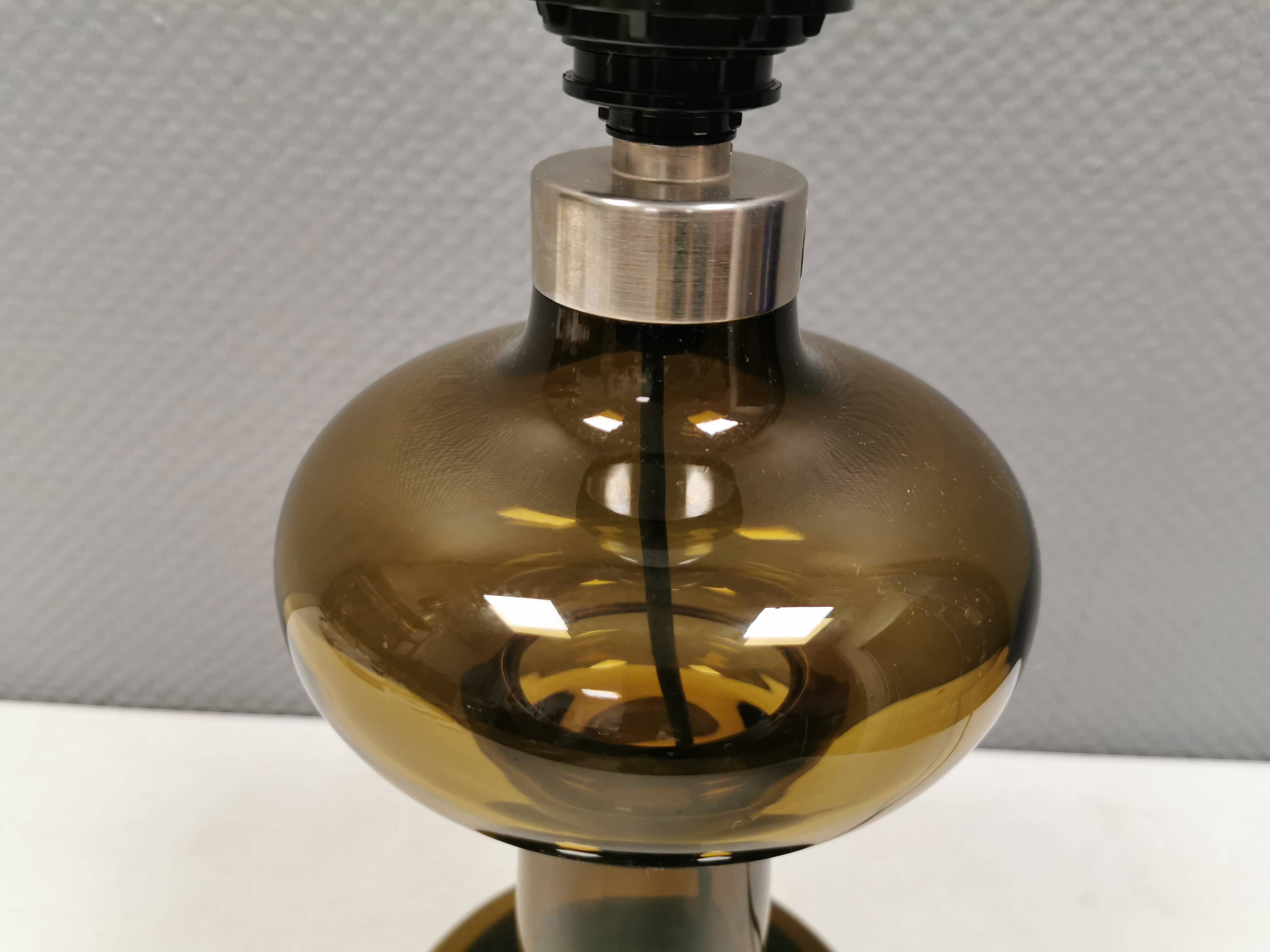 Extremely rare ‘Granny’ table lamp designed by Michael Bang for Holmegaard