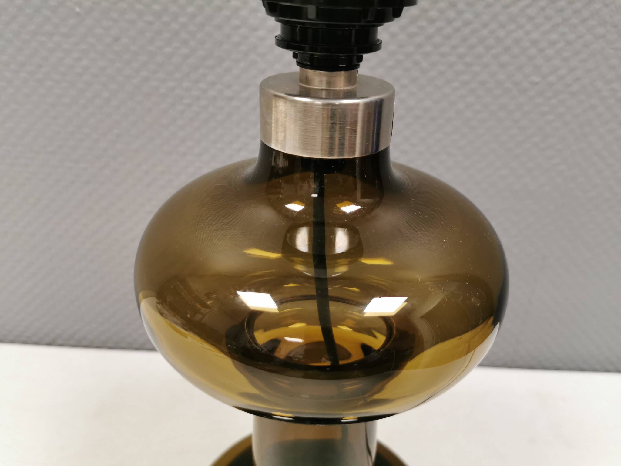 Extremely rare ‘Granny’ table lamp designed by Michael Bang for Holmegaard