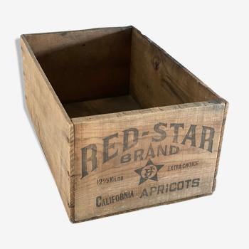 Ancienne caisse en bois Red-star