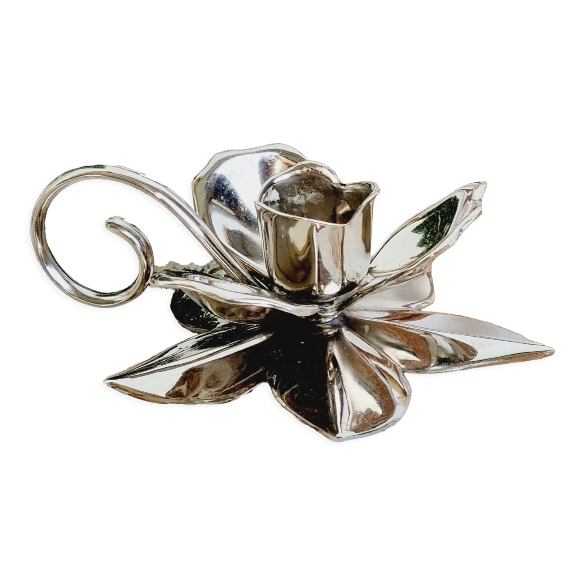 Flower candle holder in silver metal