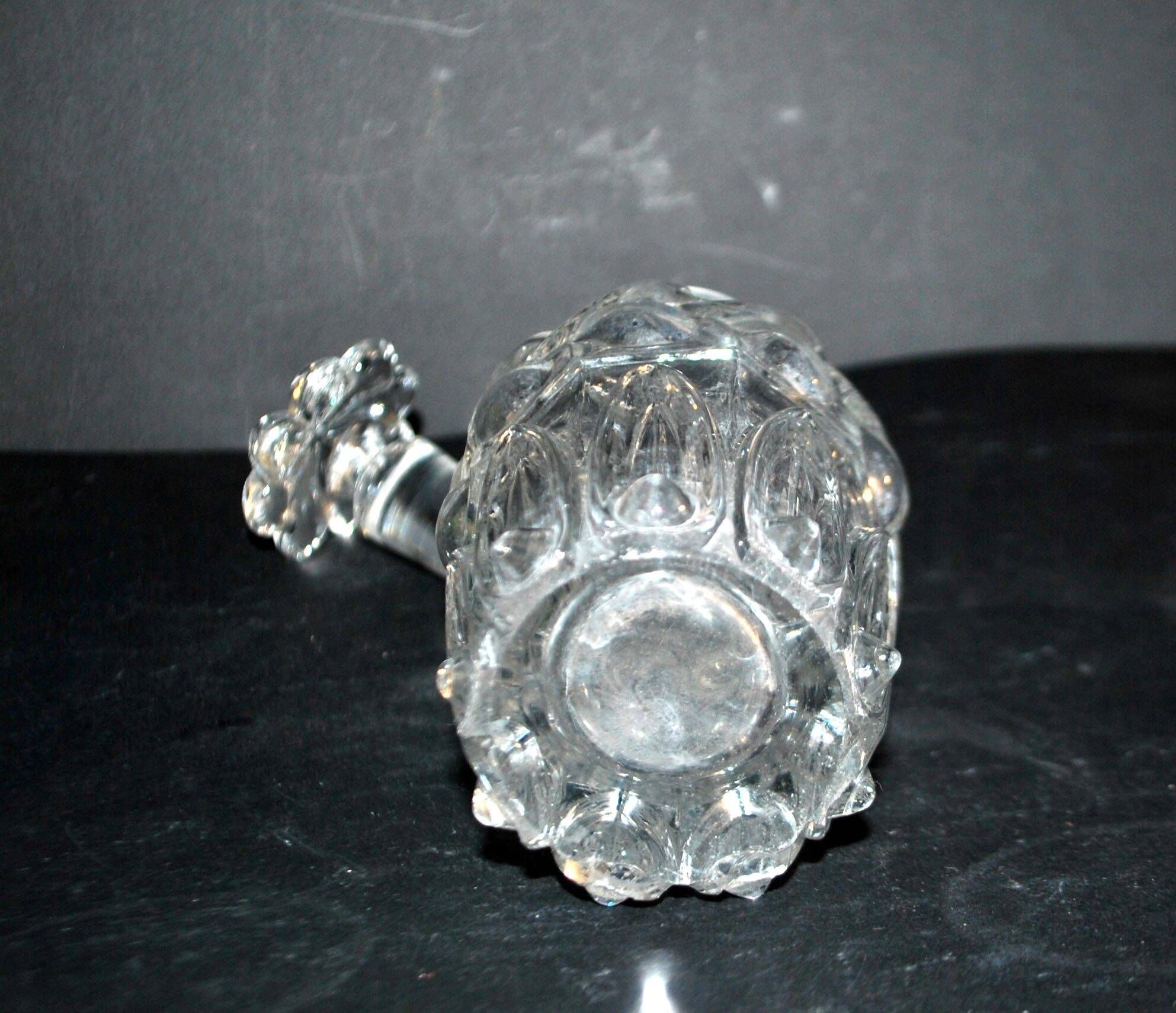 Cut crystal liqueur carafe Laurier Saint-Louis 1840