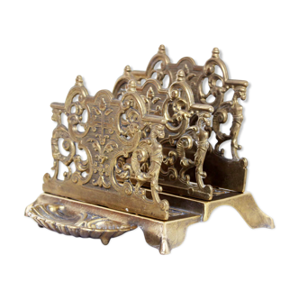 Letter door, empty bronze pocket