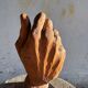 Walter De Buck "Het Hand" — Red-brown Wood Hand Sculpture on Dark Grey Concrete Base (1980)