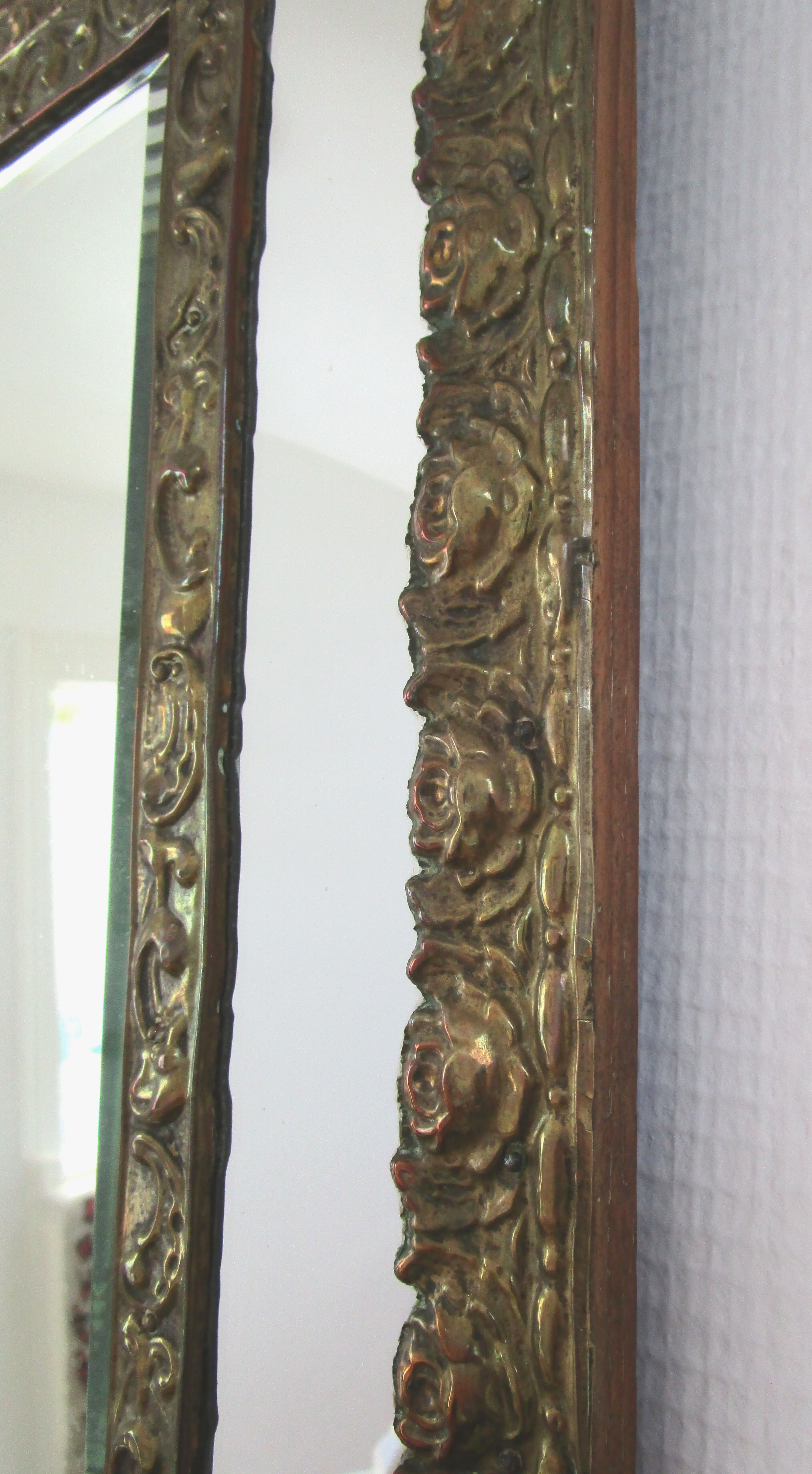 Repulsed brass parecloses mirror early 20th 36 cm x 66 cm