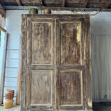 L’armoire ancienne patinée