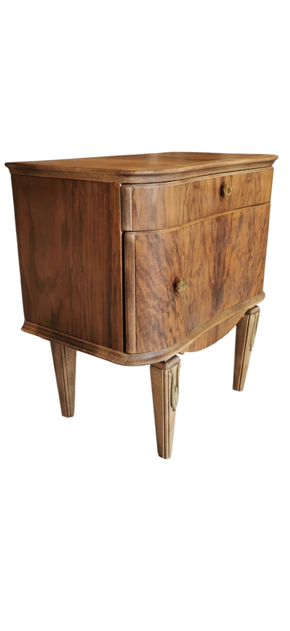 Small vintage chest of drawers from the 50s/60s.