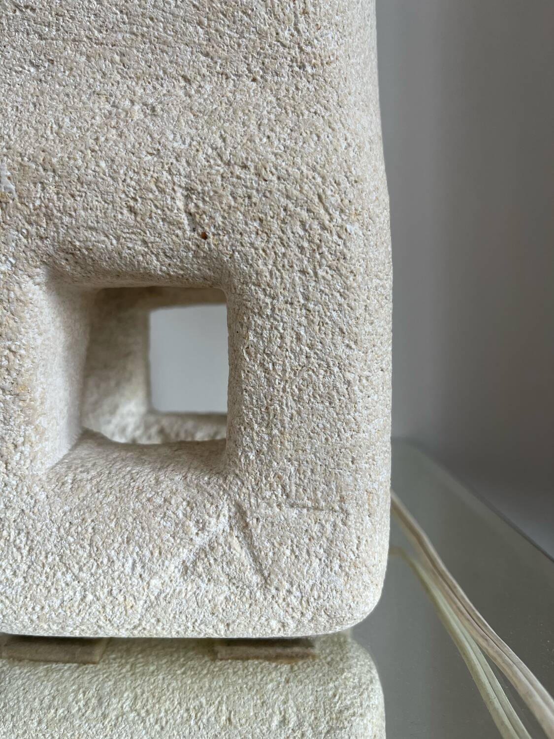 Stone lamp sculpture by the sculptor Albert TORMOS.