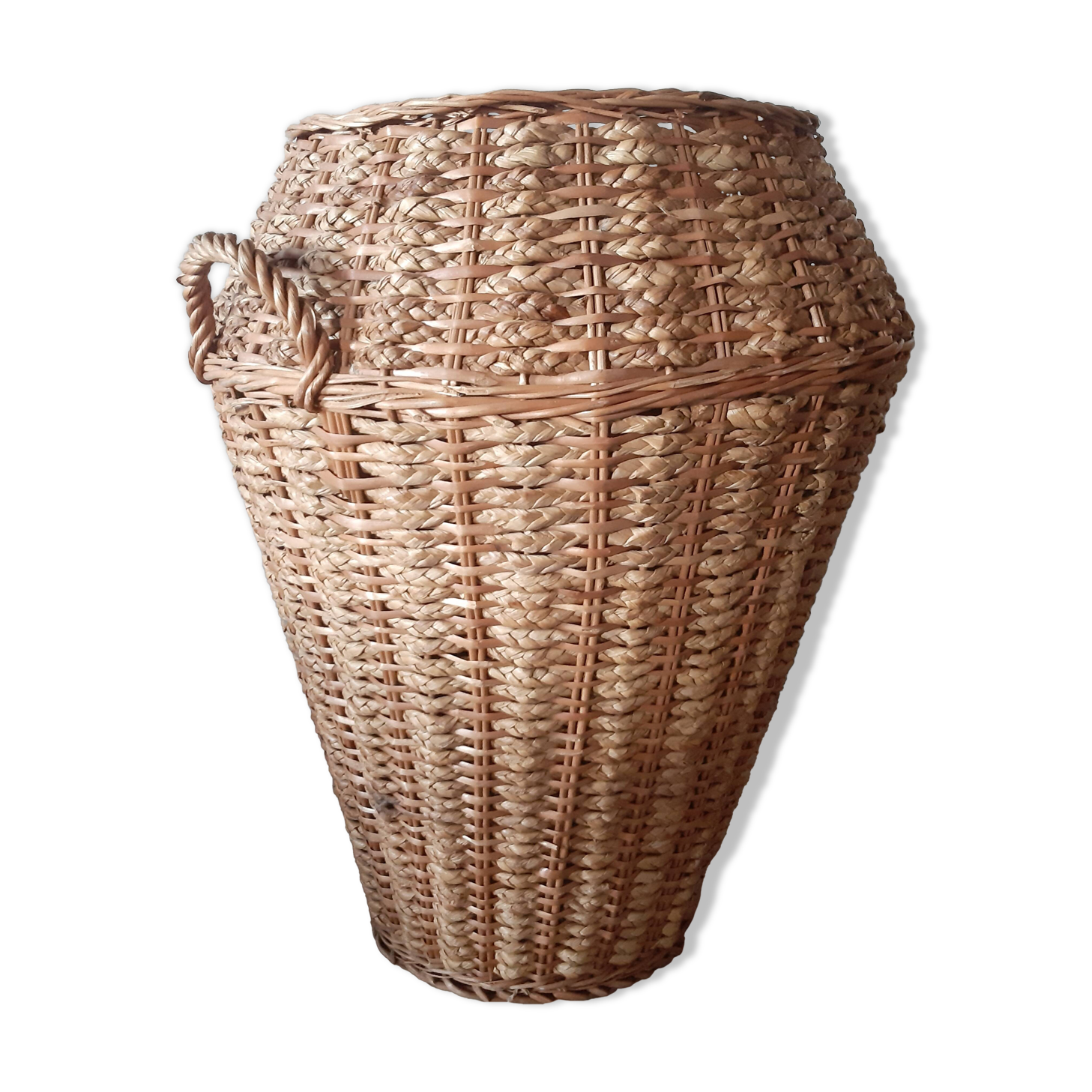 Vintage amphora basket in wicker and woven raffia