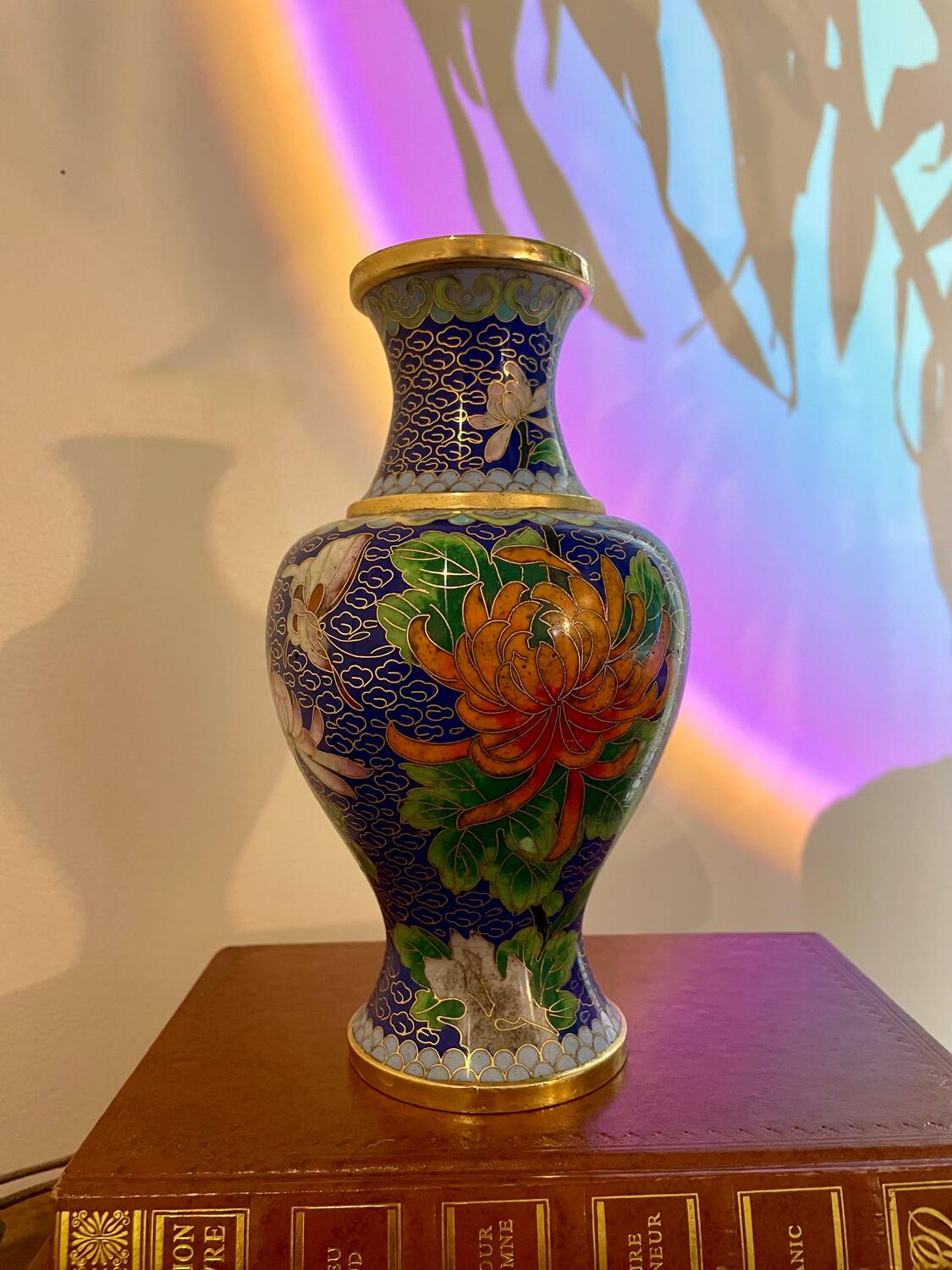 Chinese cloisonné vase