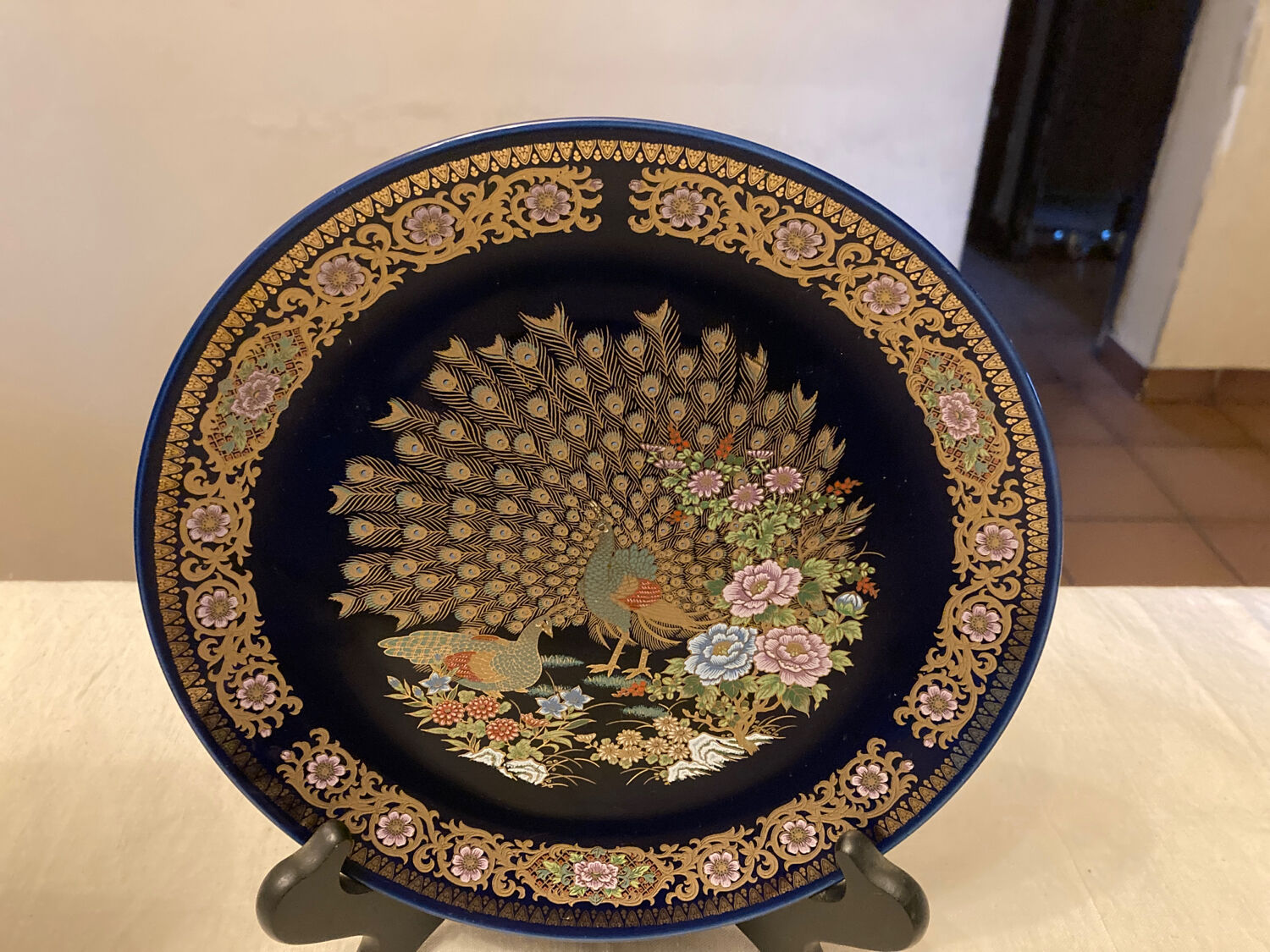 Decorative plate