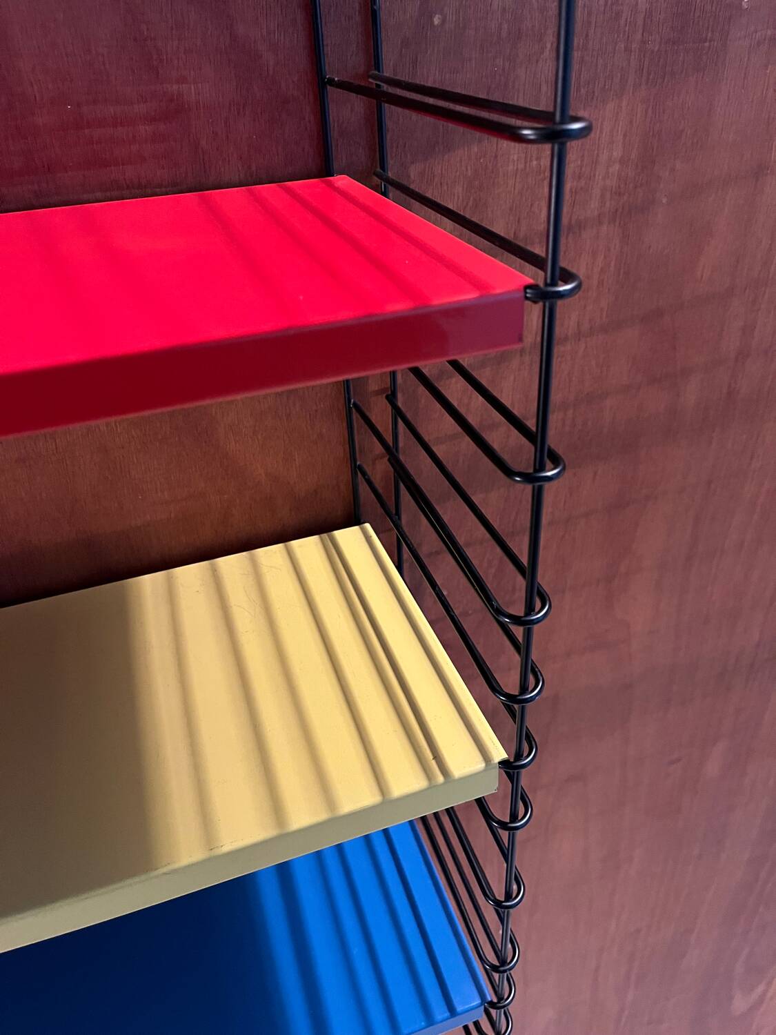 Étagère vintage Tomado Holland 1960
