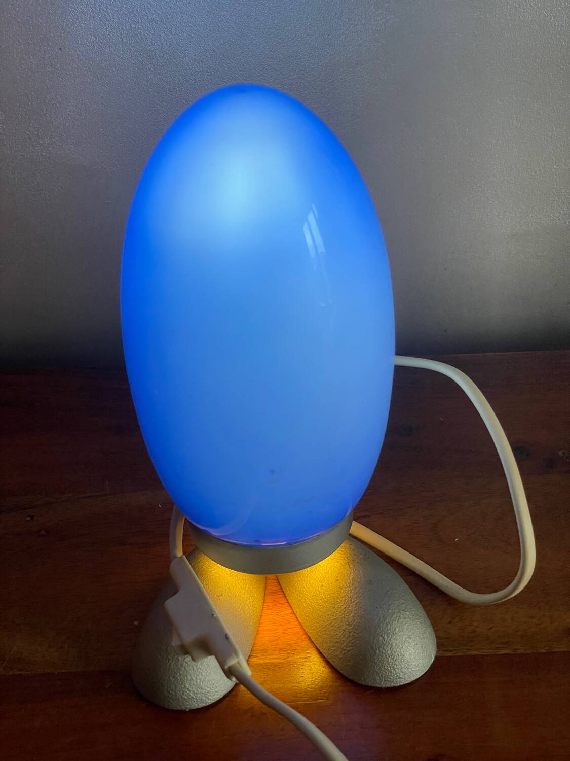 Vintage egg floor lamp