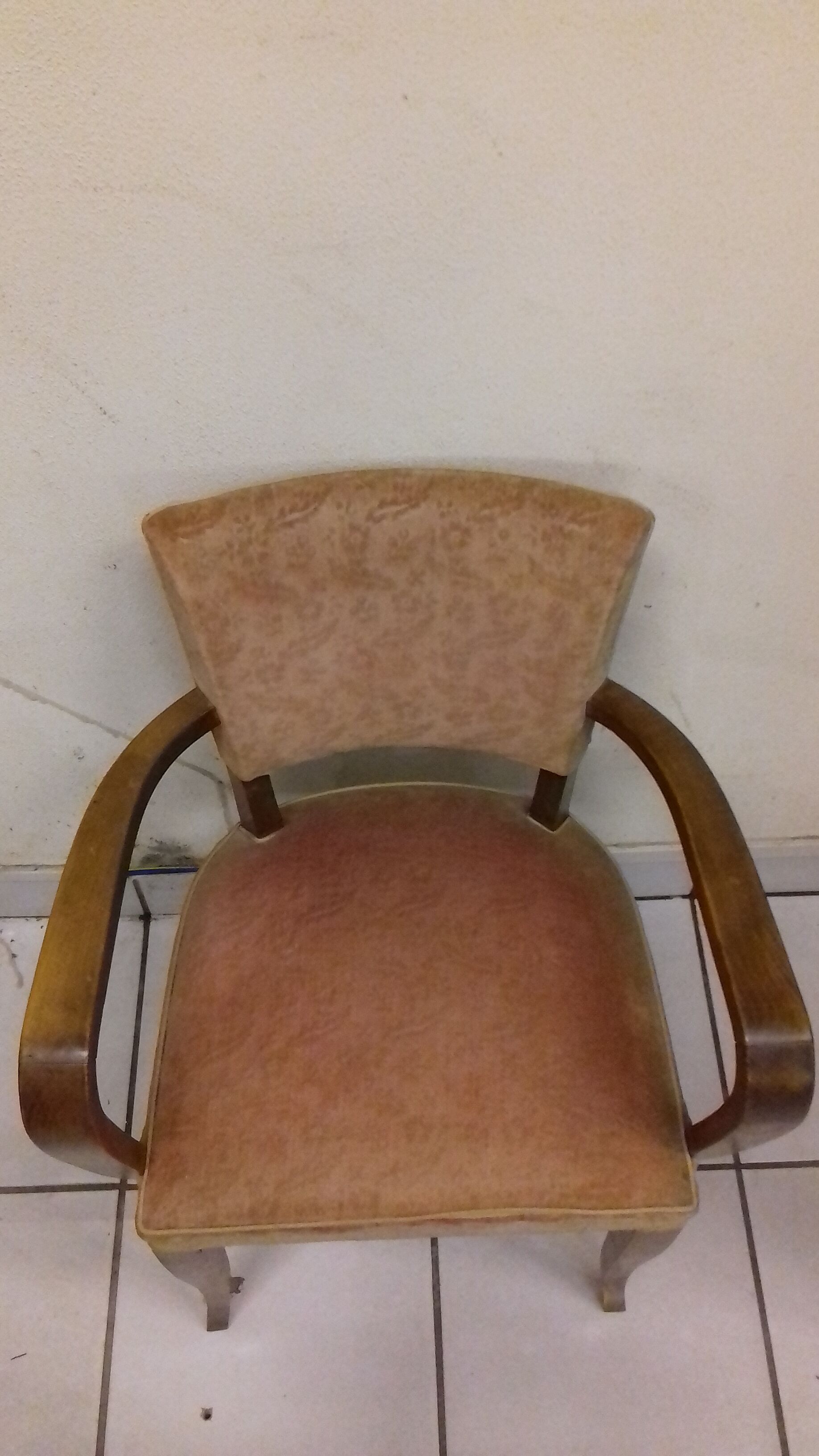 Bridge chair