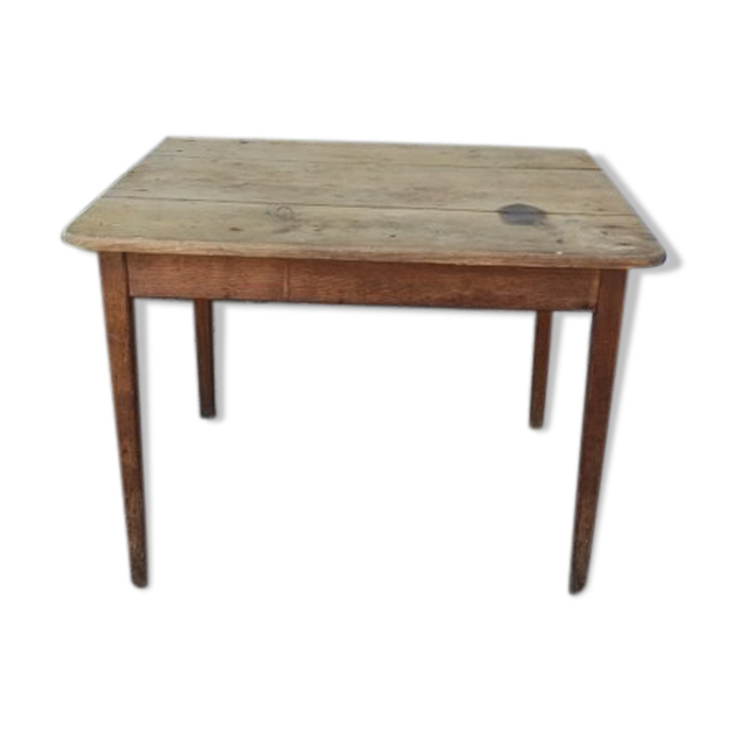 Farm table
