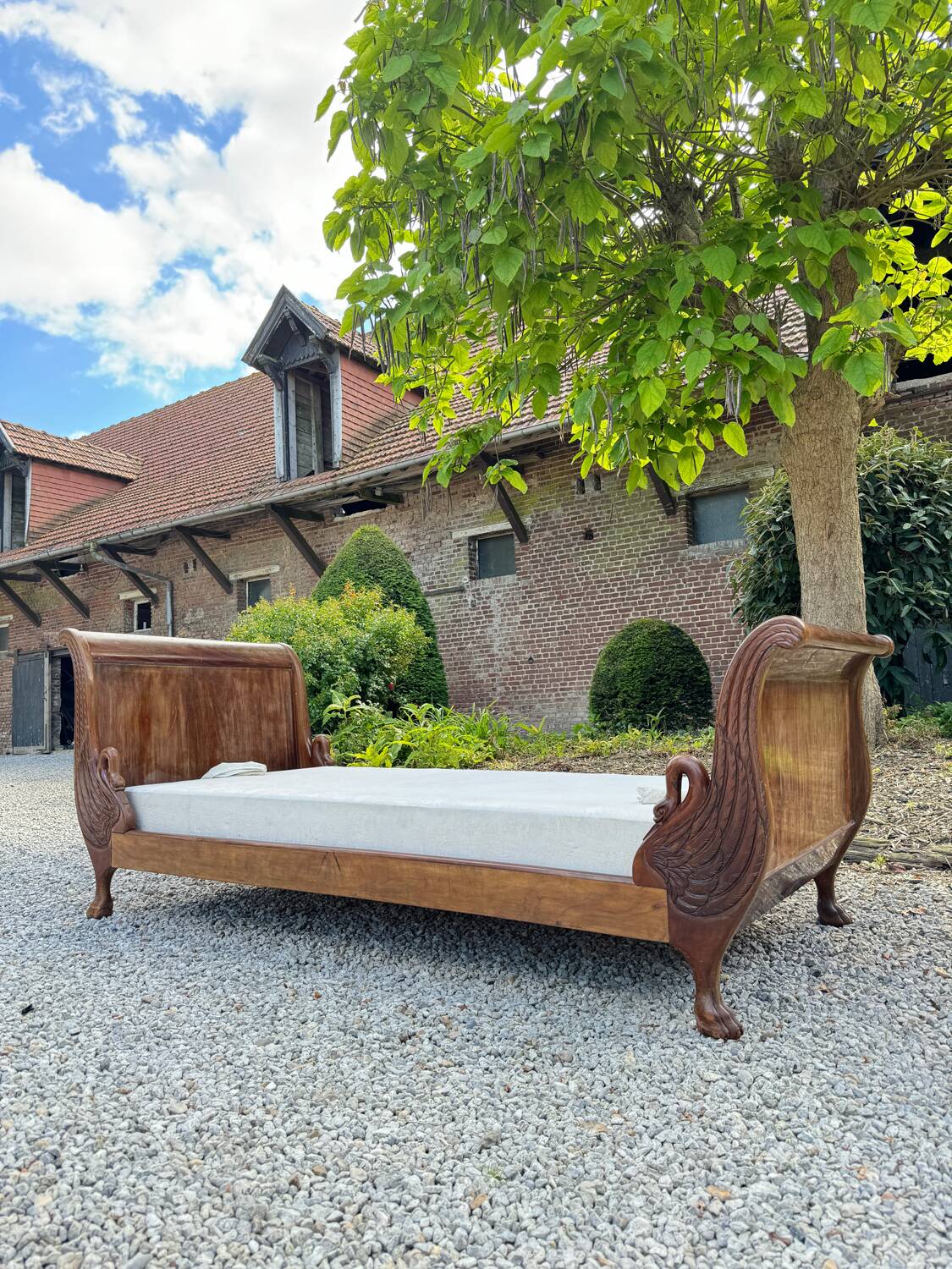 Bench, Rest Bed In Mahogany With Swan Neck Empire Style XIX Eme Century