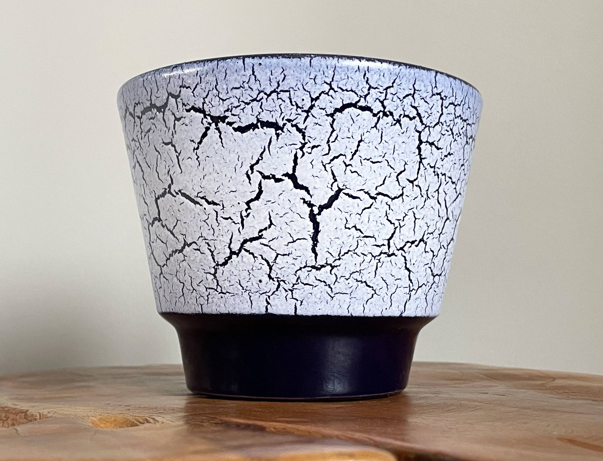 Crackled Reduction Glaze Planter in Blue and White Colours, Vintage Retro Flower Pot