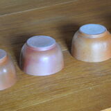 Lot of 4 bowls in sandstone and shiny grey inside