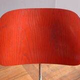 Paire de chauffeuses, Charles et Ray Eames, modèle LCM, édition Vitra