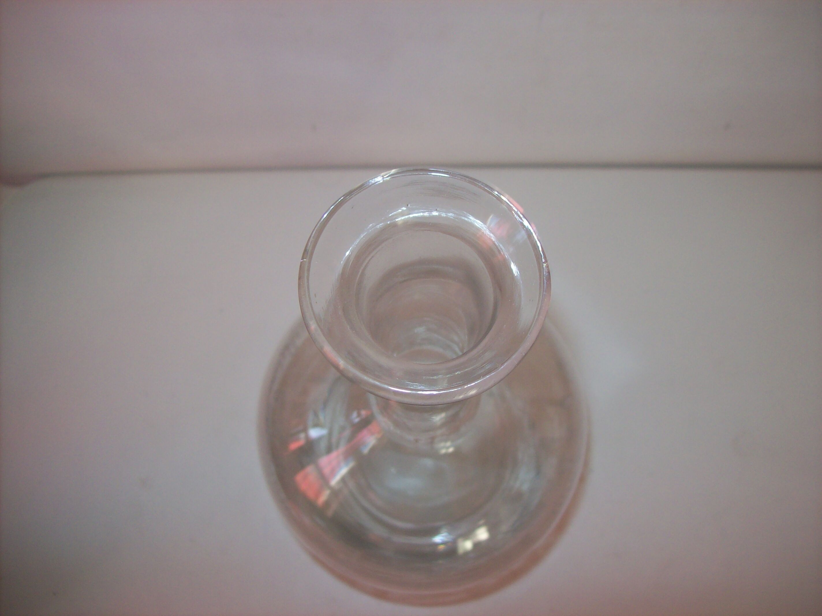 Carafe in blown glass