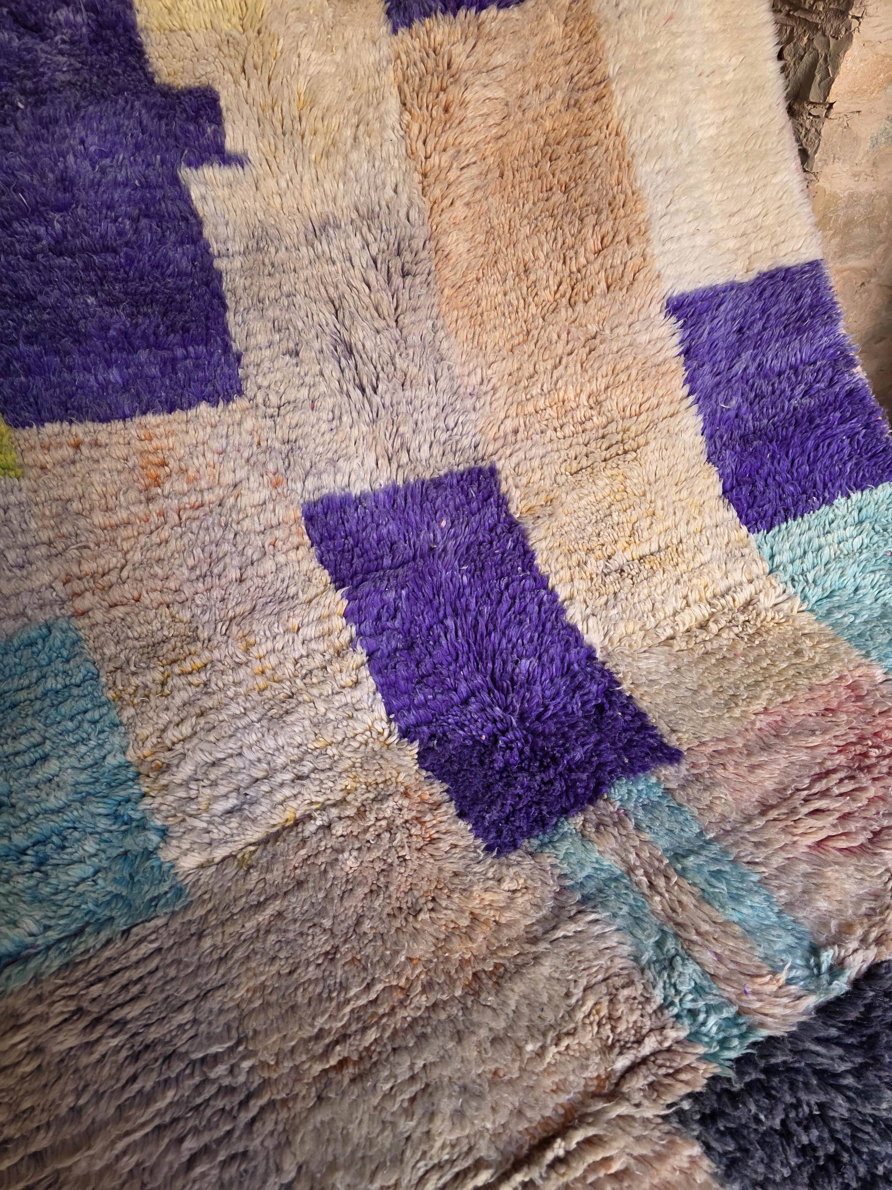 Berber carpet Boujaad from Morocco Abstract Design 255 x 155 cm