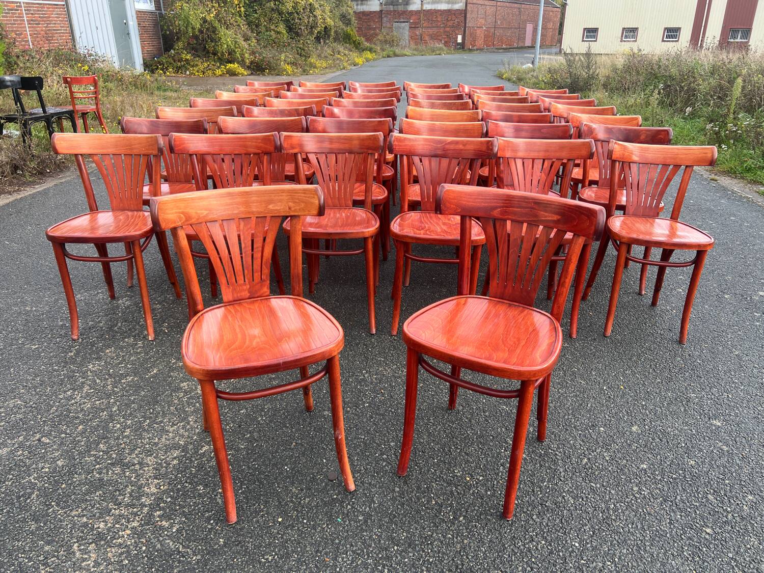 Set of 44 bistro chairs