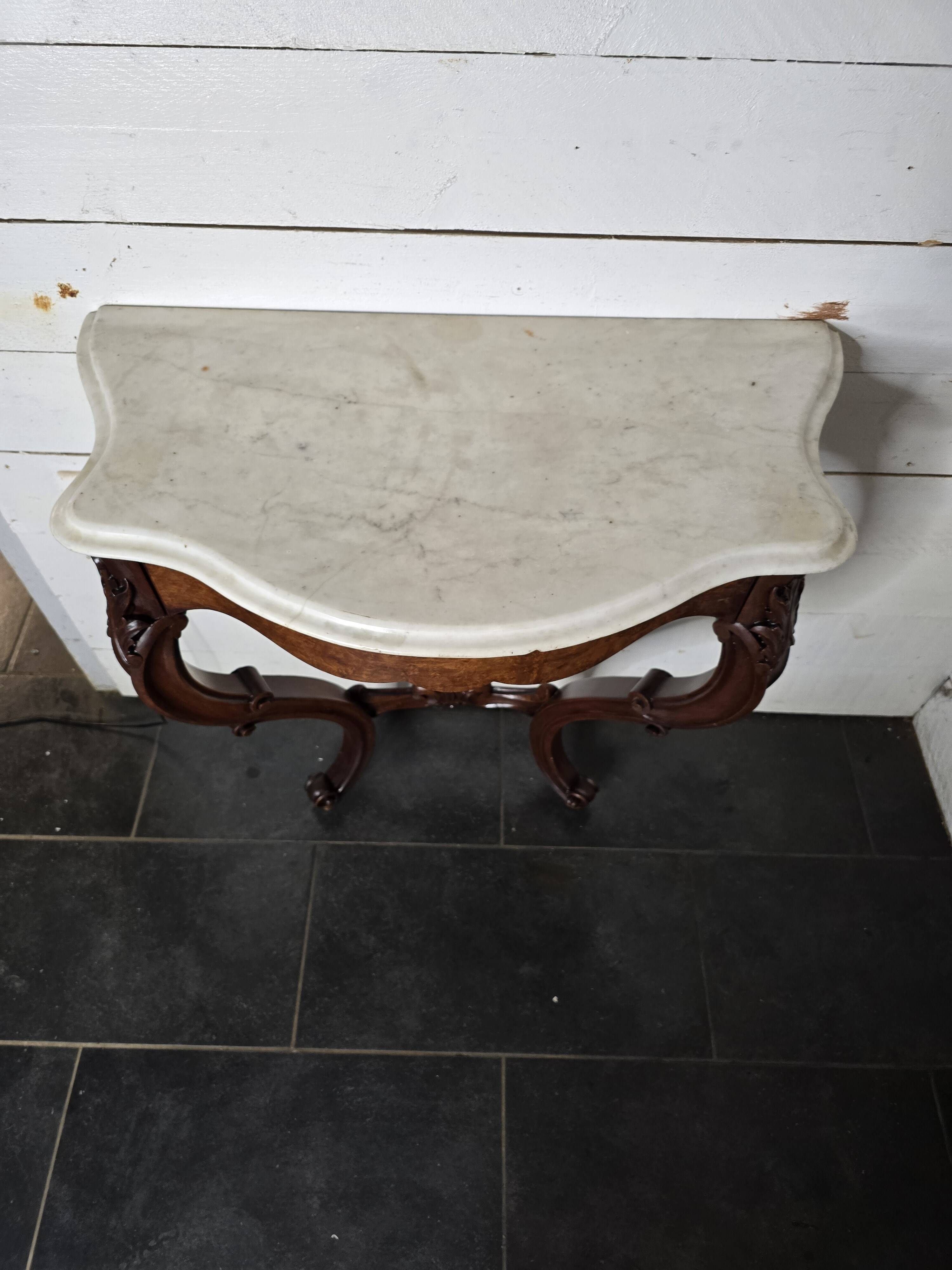Antique Louis XV style curved console in walnut