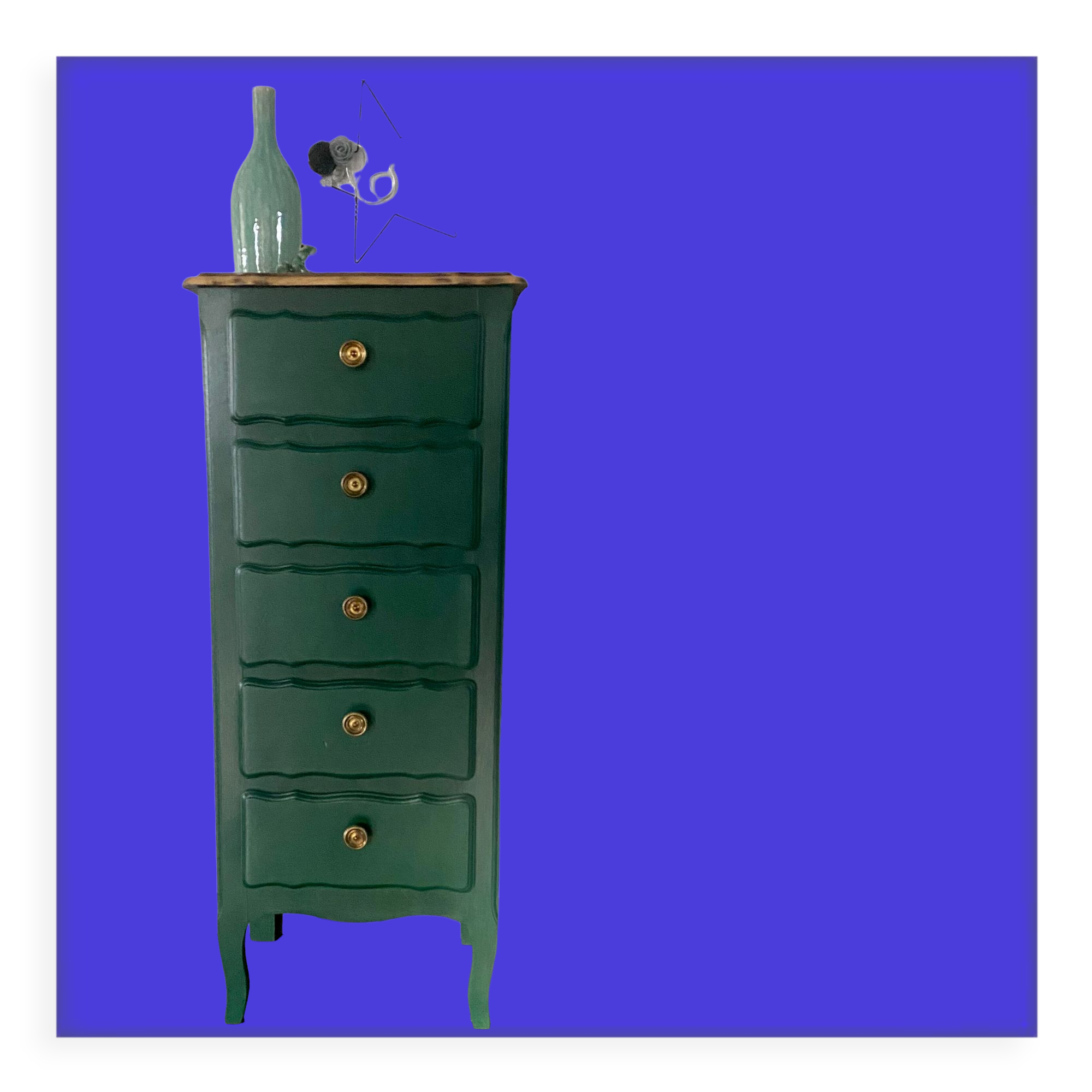 Chiffonnier 5 tiroirs relooké vert sapin et bois brut