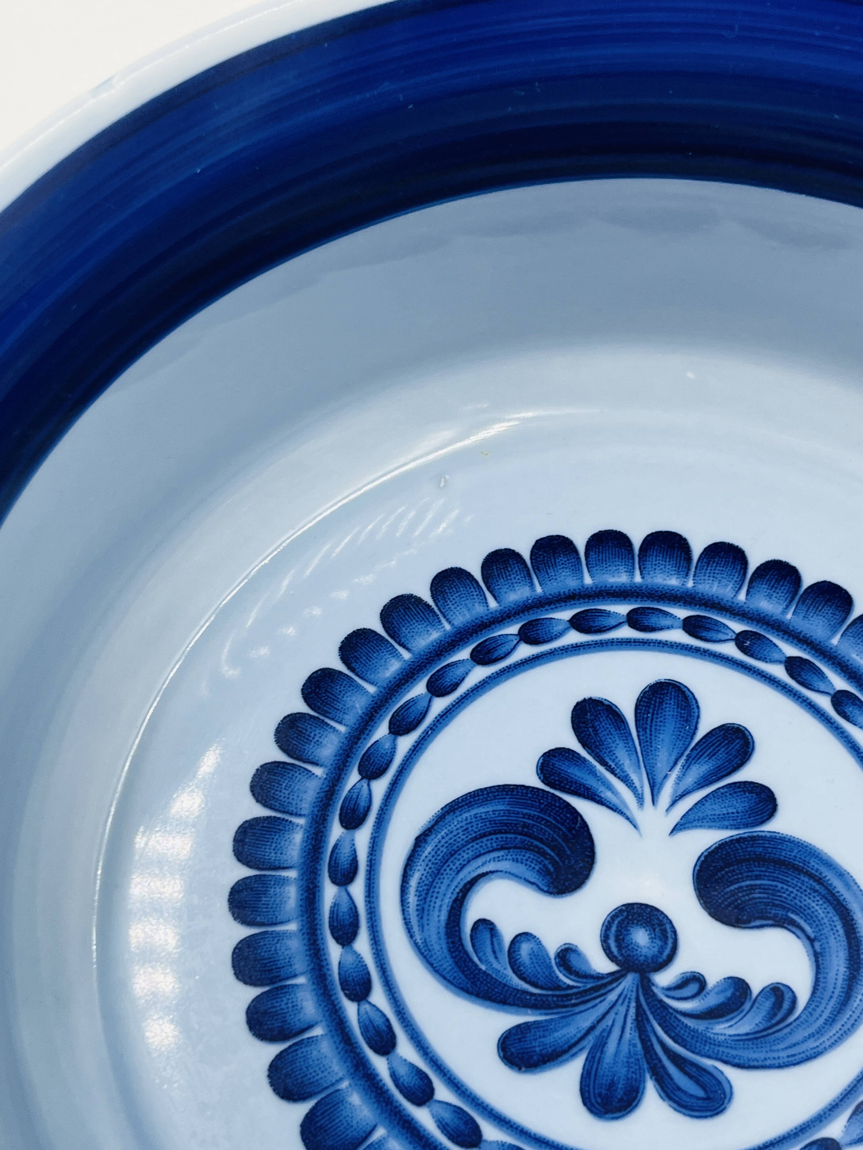Saladier en porcelaine Bleu Saxe Kahla GDR