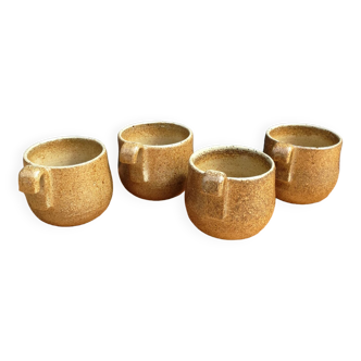 4 enameled stoneware coffee cups